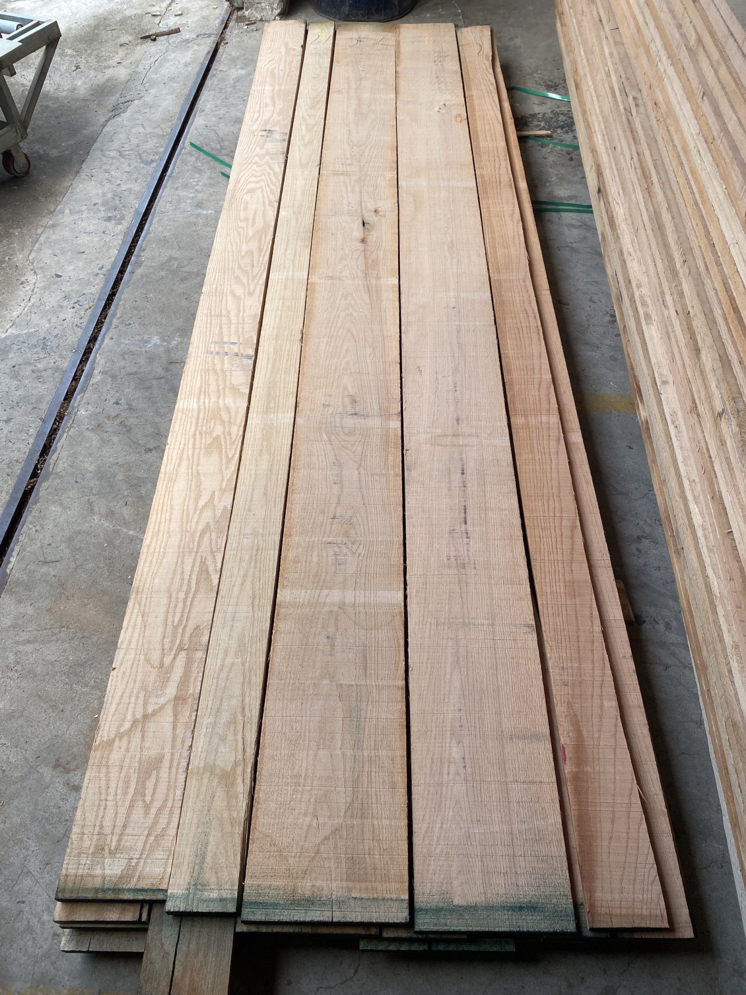 red oak planks