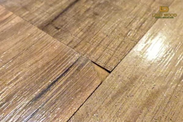Cách khắc phục gỗ bị biến dạng cong vênh