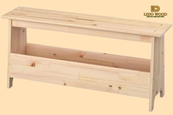 Ghế là từ gỗ thông