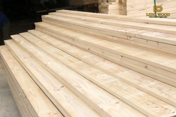 Tấm gỗ thông giá bao nhiêu?