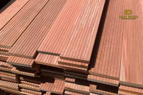 Cách bảo quản gỗ Meranti
