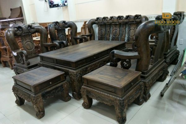 Bàn ghế gỗ mun