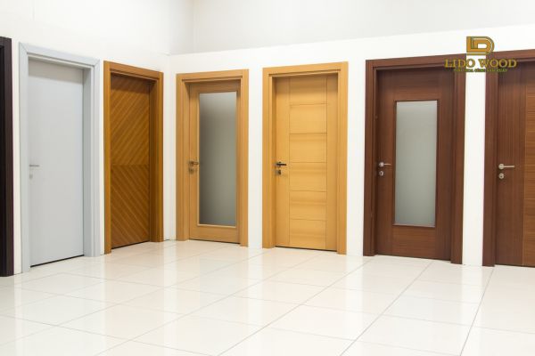 Giá cả cửa gỗ ngoại nhập khẩu