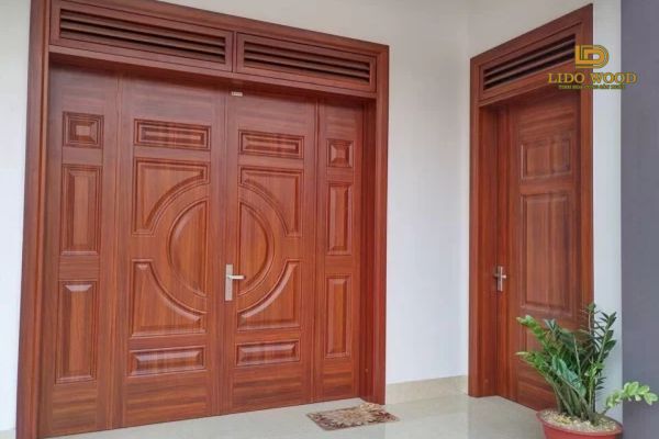 Giá cửa thép vân gỗ nhập khẩu