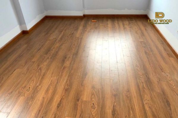 Giá sàn gỗ công nghiệp nhập khẩu Malaysia hiện nay