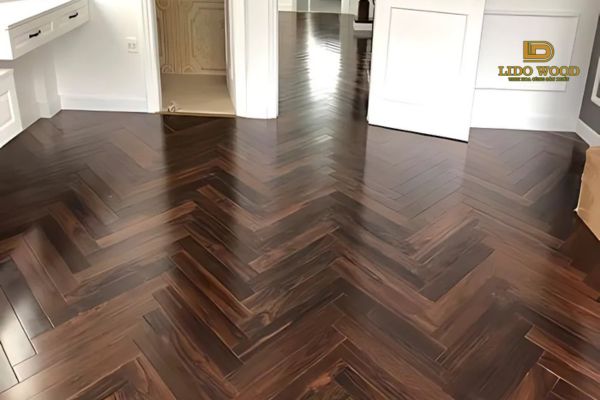 Sàn gỗ tự nhiên nhập khẩu là gì?