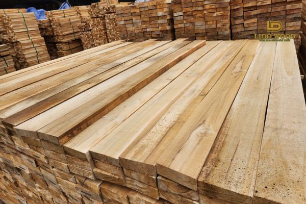 Các yếu tố nào ảnh hưởng đến giá gỗ Teak
