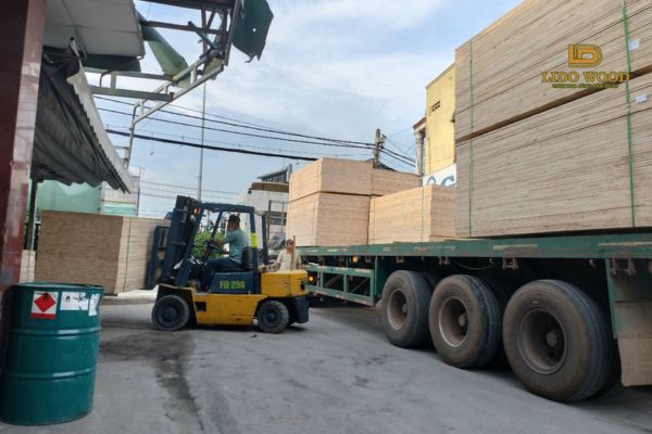 Quy định pháp luật liên quan đến nhập khẩu gỗ ván ép
