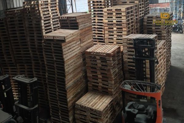 Quy trình thủ tục nhập khẩu pallet gỗ