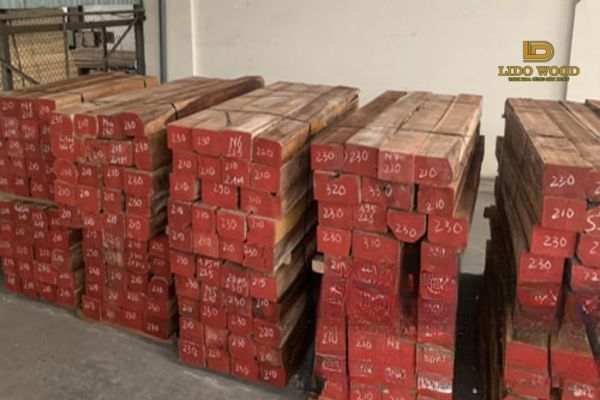 Bảo quản và sử dụng đồ gỗ đỏ Tần Bì đúng cách
