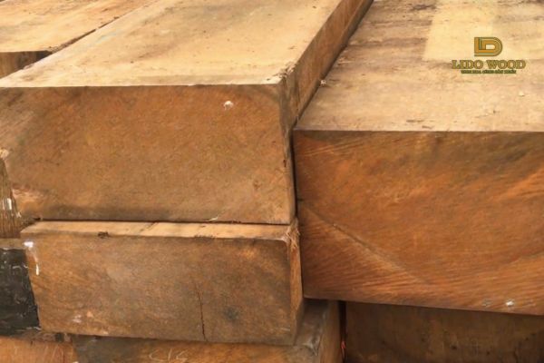 Đặc điểm nổi bật của gỗ lim