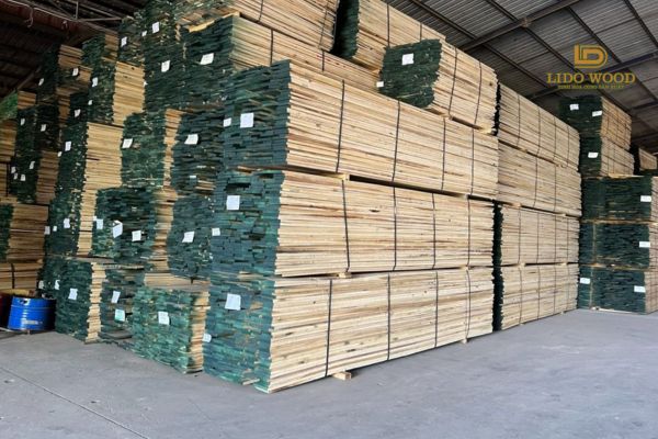 Bảng giá gỗ bạch dương xẻ sấy nhập khẩu mới nhất 2026