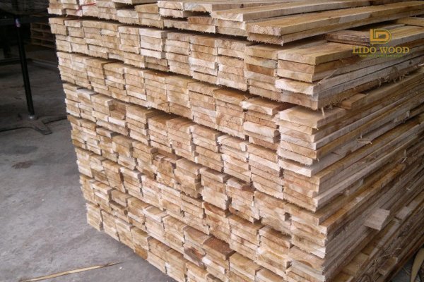 Gỗ keo xẻ sấy nhập khẩu là gì?